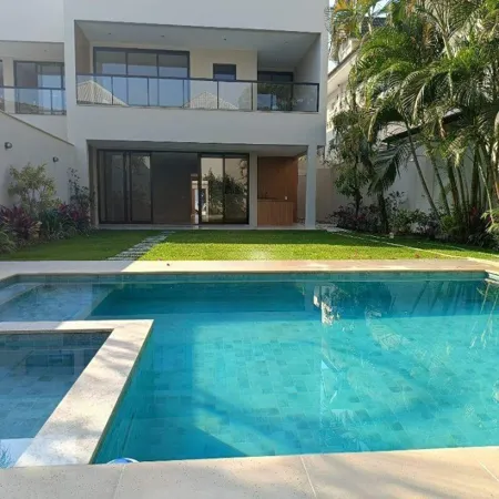 Casa na Barra da Tijuca 5 Quartos Av. das Américas 218m2 Rio Mar