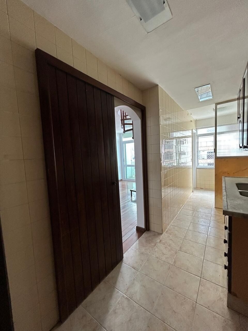 Cobertura na Barra da Tijuca 2 Quartos Av. Lúcio Costa 122m2 RPB Praia da Barra