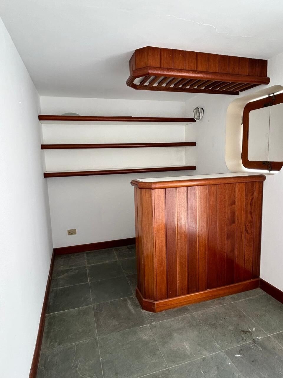 Cobertura na Barra da Tijuca 2 Quartos Av. Lúcio Costa 122m2 RPB Praia da Barra