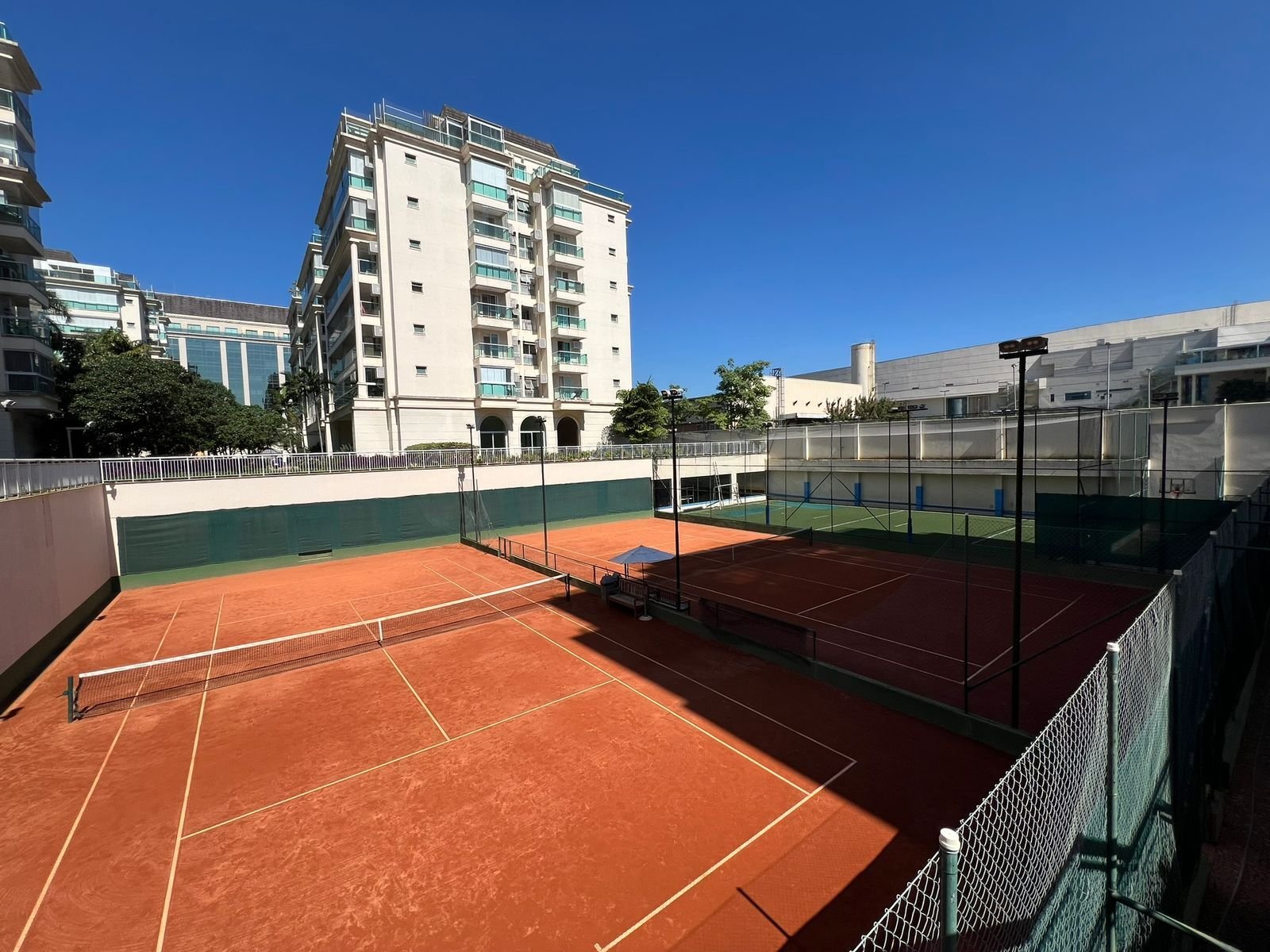 Cobertura na Barra da Tijuca 4 Quartos Av. Jornalista Tim Lopes 270m2 Le Parc