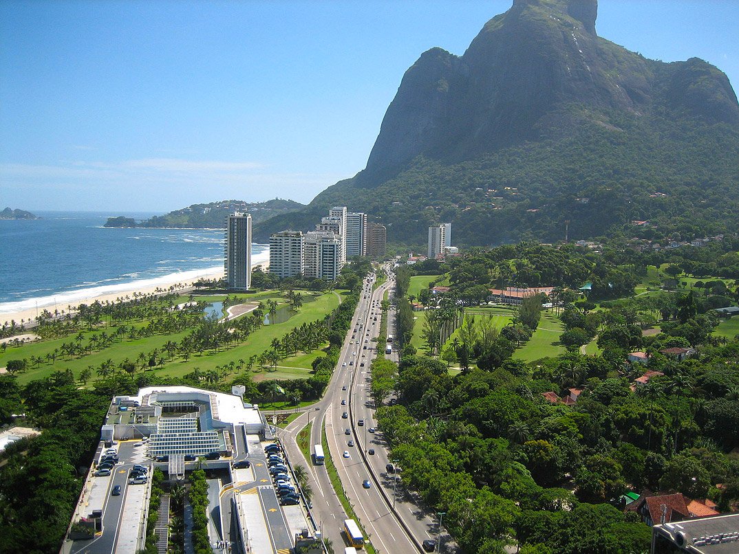 Infraestrutura e Serviços Locais na Estrada da Gávea, 722 – São Conrado