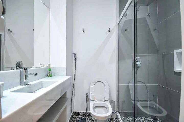 Apartamento em Copacabana 3 Quartos Avenida Atlântica 100m2