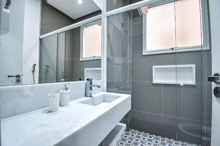 Apartamento em Copacabana 3 Quartos Avenida Atlântica 100m2