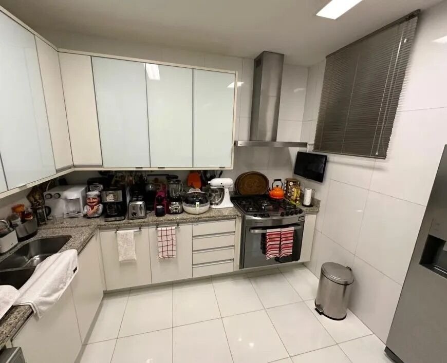 Apartamento em Ipanema 2 Quartos Rua Joana Angélica 150m2