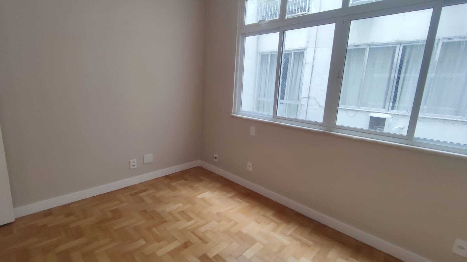 Apartamento em Ipanema 2 Quartos Rua Nascimento Silva 68m2