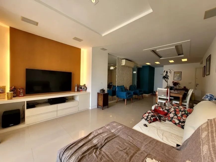 Apartamento em Laranjeiras 3 Quartos Parque Laranjeiras 125m2