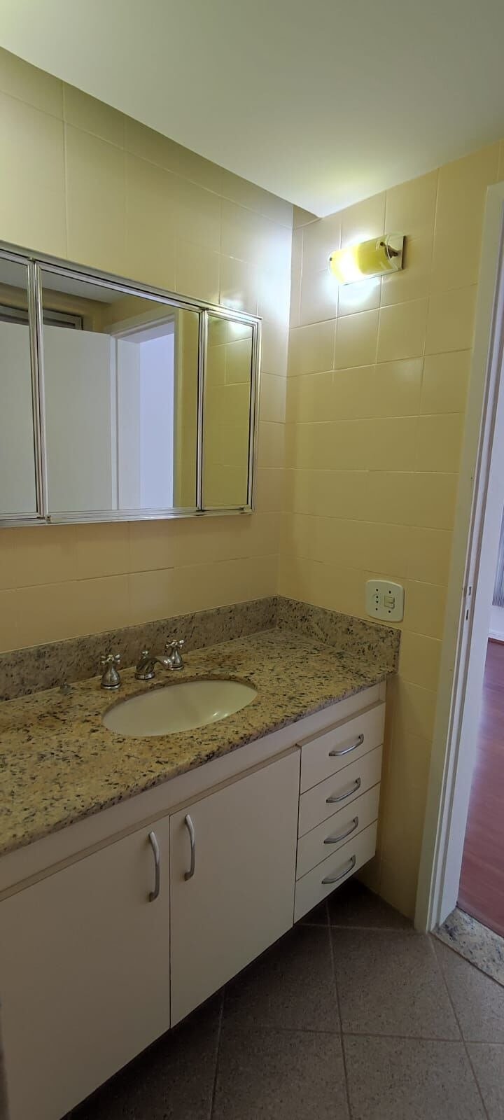 Apartamento em Laranjeiras 3 Quartos Rua Marechal Pires Ferreira 118m2