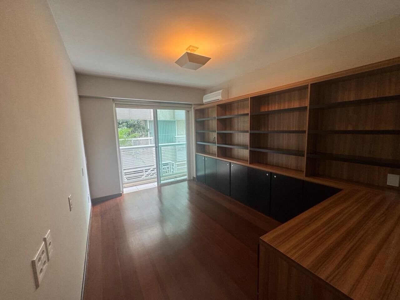Apartamento na Lagoa 4 Suítes Avenida Epitácio Pessoa 236m2
