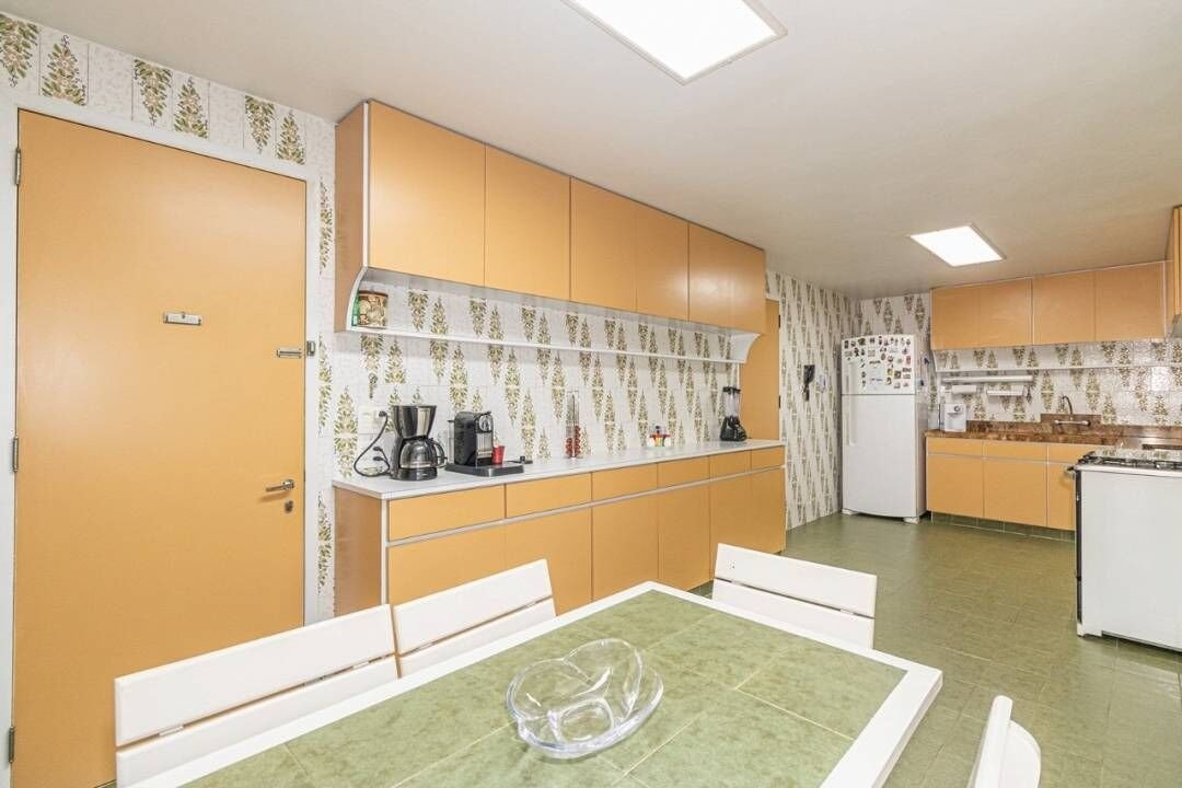 Apartamento no Alto Leblon 3 Quartos Rua Brandão Filho 245m2