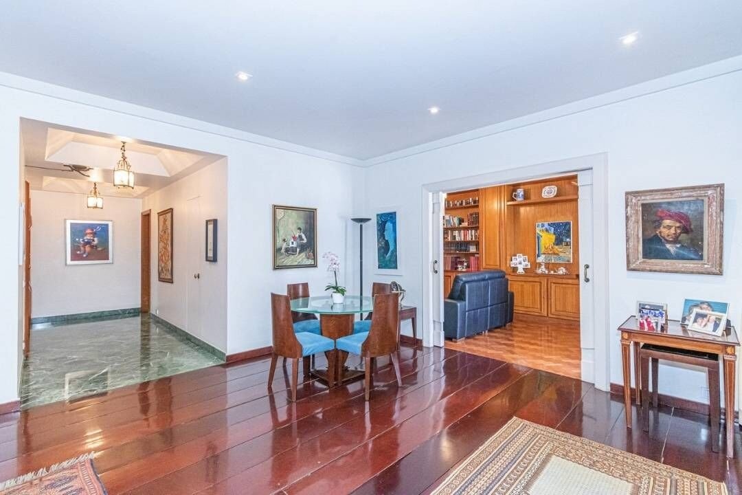 Apartamento no Alto Leblon 3 Quartos Rua Brandão Filho 245m2