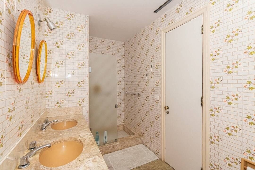 Apartamento no Alto Leblon 3 Quartos Rua Brandão Filho 245m2