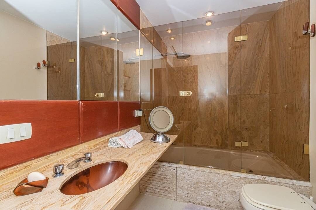 Apartamento no Alto Leblon 3 Quartos Rua Brandão Filho 245m2