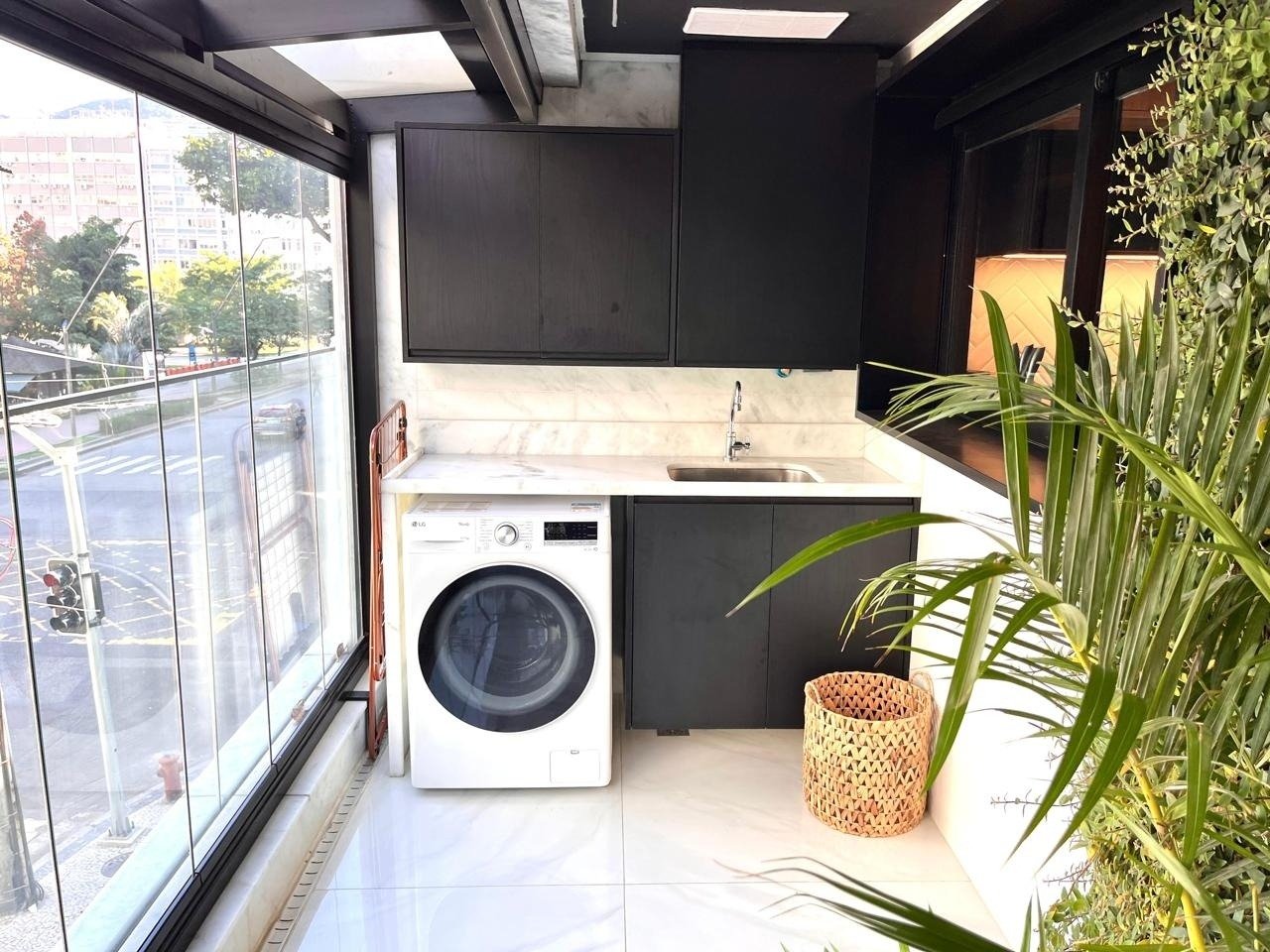 Apartamento no Condomínio Bartô 144 2 Quartos Rua Bartolomeu Mitre 90m2