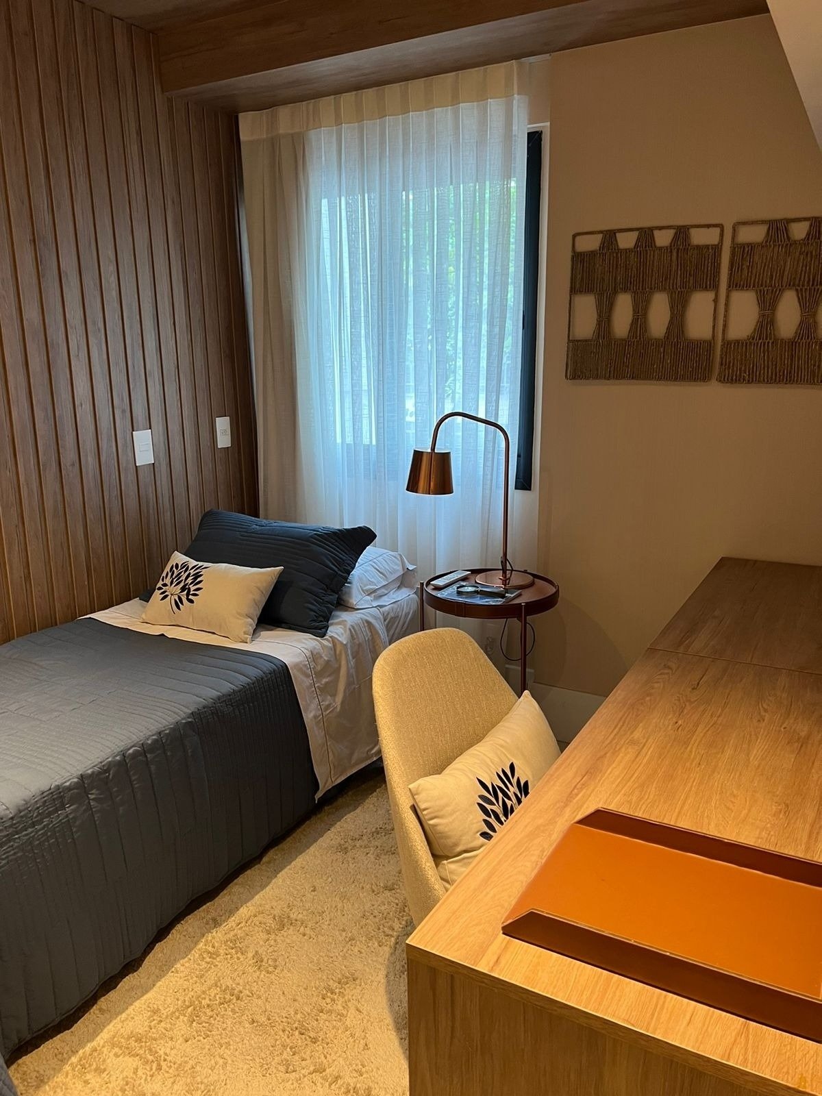 Apartamento no Condomínio Bartô 144 2 Quartos Rua Bartolomeu Mitre 90m2