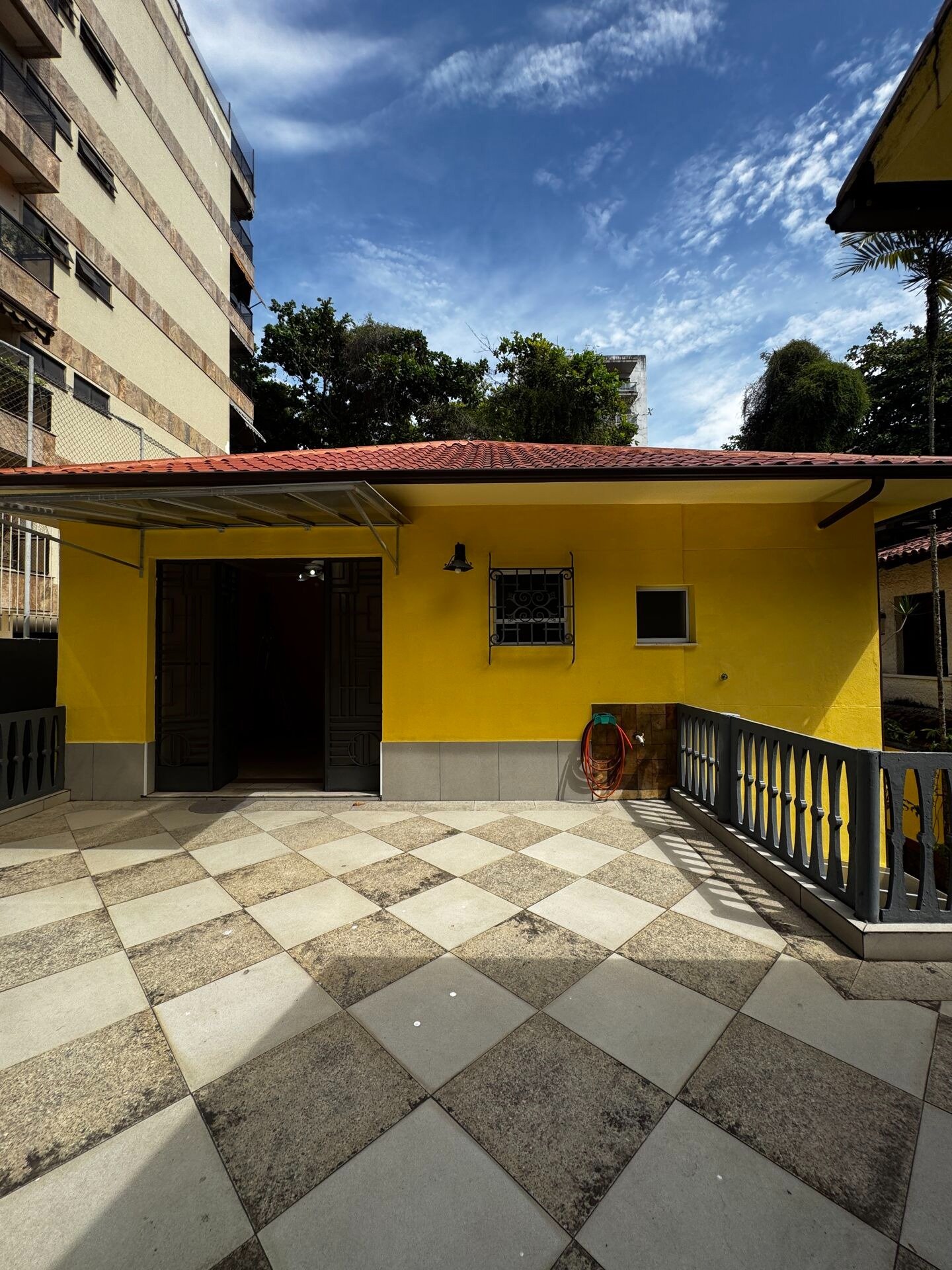Casa em Laranjeiras 5 Quartos Rua Marquês de Pinedo 400m2
