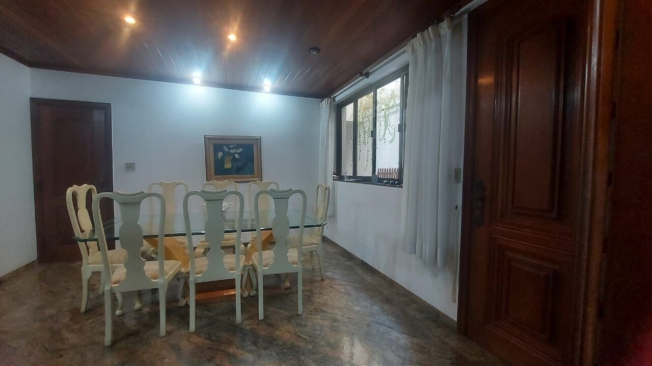 Casa na Urca 6 Quartos Rua Otávio Corrêa 387m2