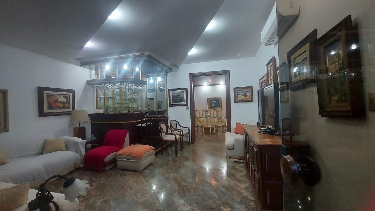 Casa na Urca 6 Quartos Rua Otávio Corrêa 387m2