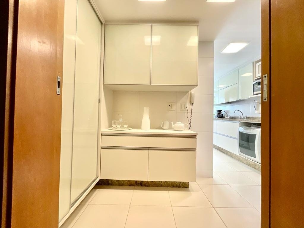 Cobertura em Laranjeiras 3 Quartos Rua Carlos de Campos 230m2