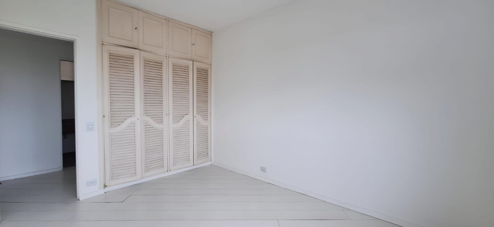 Cobertura em Laranjeiras 4 Quartos Rua Paulo César de Andrade 270m2