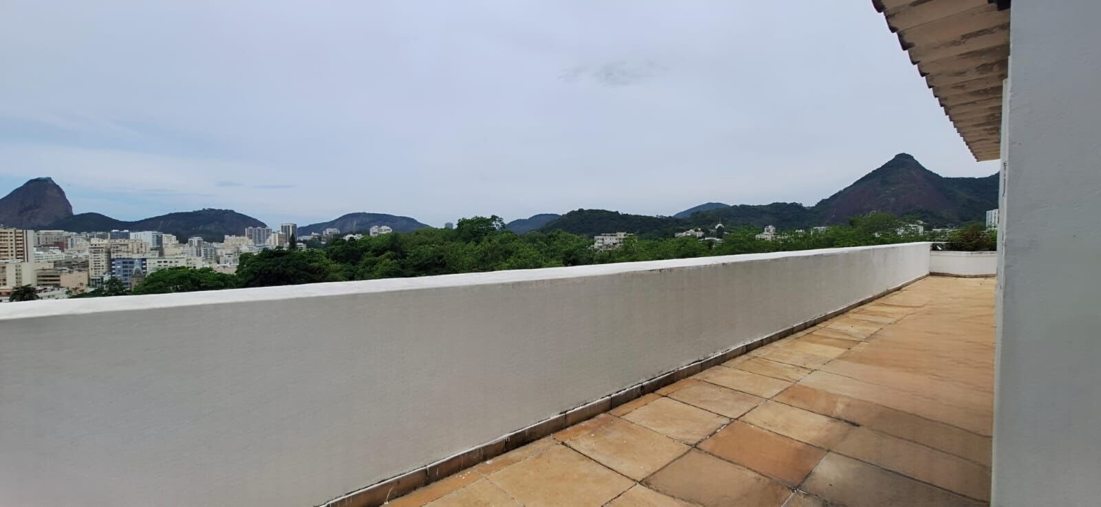 Cobertura em Laranjeiras 4 Quartos Rua Paulo César de Andrade 270m2