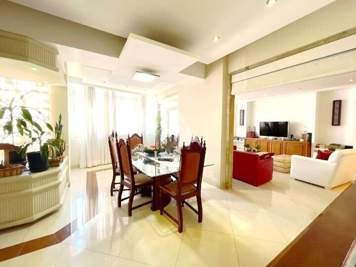 Cobertura no Flamengo 4 Quartos Rua Conde de Baependi 319m2