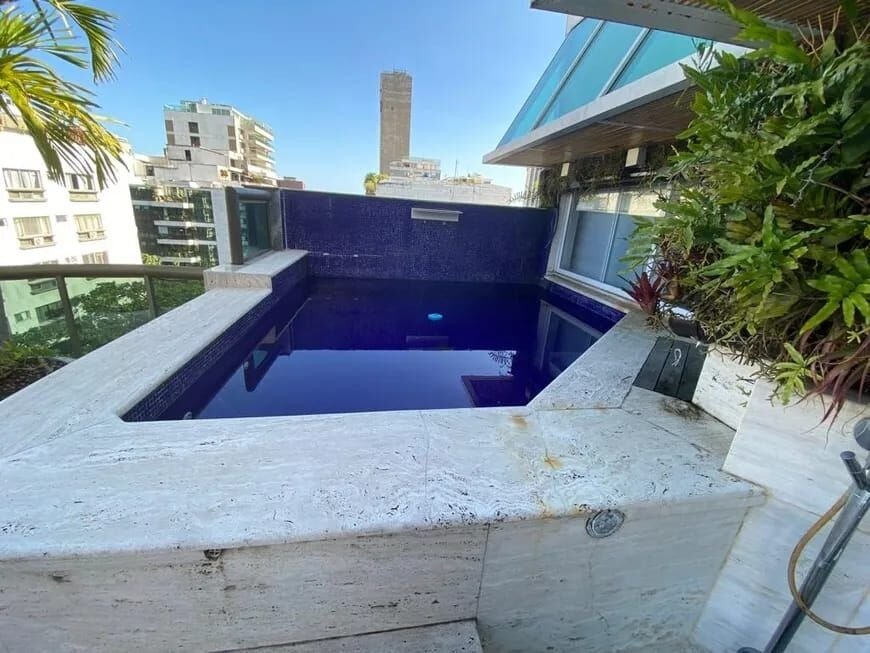 Cobertura no Leblon 3 Suítes Rua João Lira 490m2