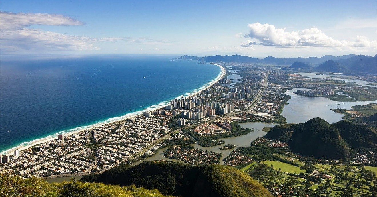 Condomínios e Facilidades na Avenida Ermanno Dallari 200 Barra da Tijuca